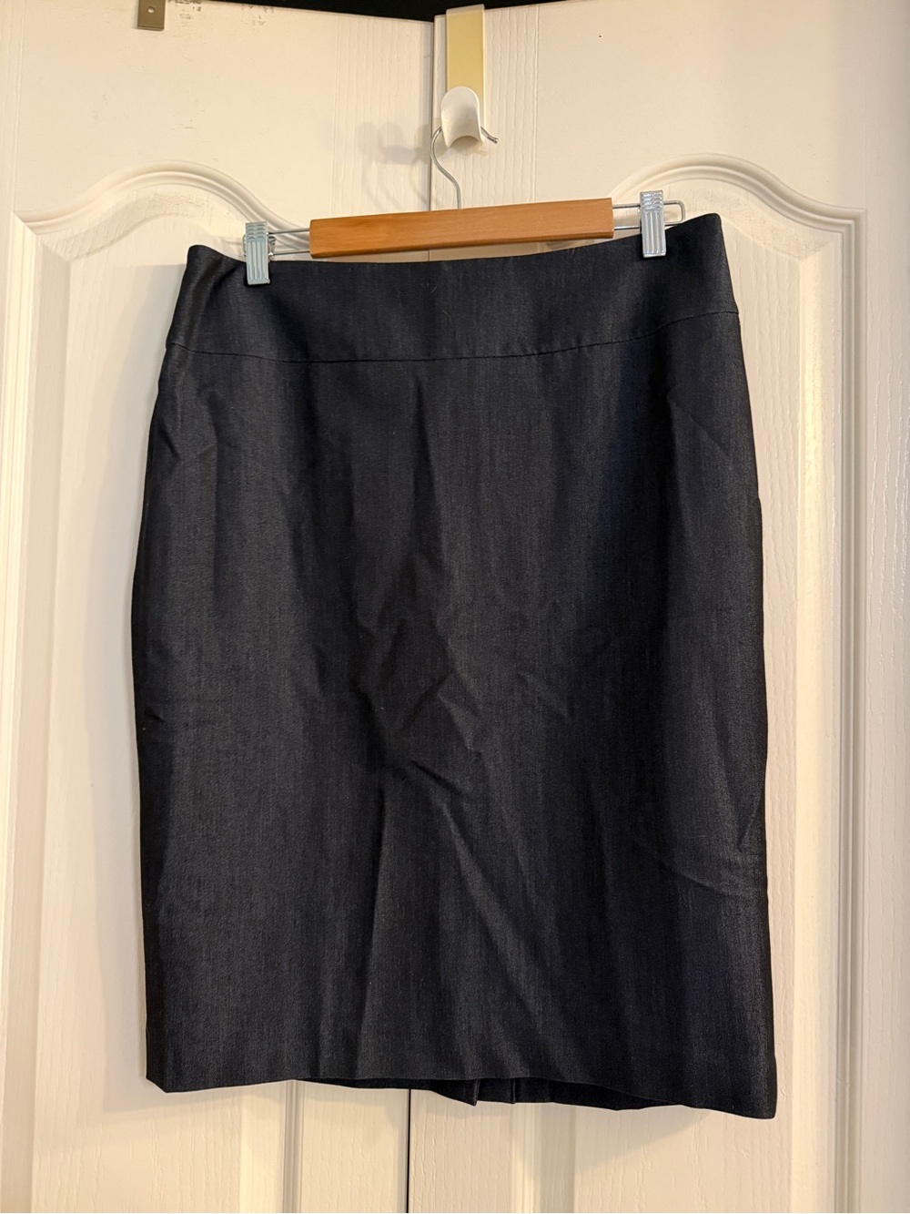 Classic Black Pencil Skirt - Women's Workwear